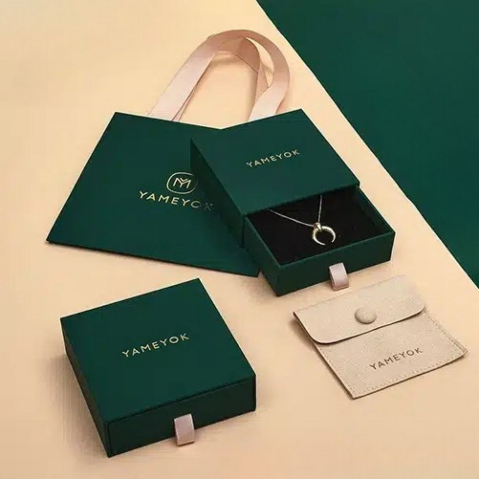 Guide to Choosing Cardboard Jewelry Packaging Boxes