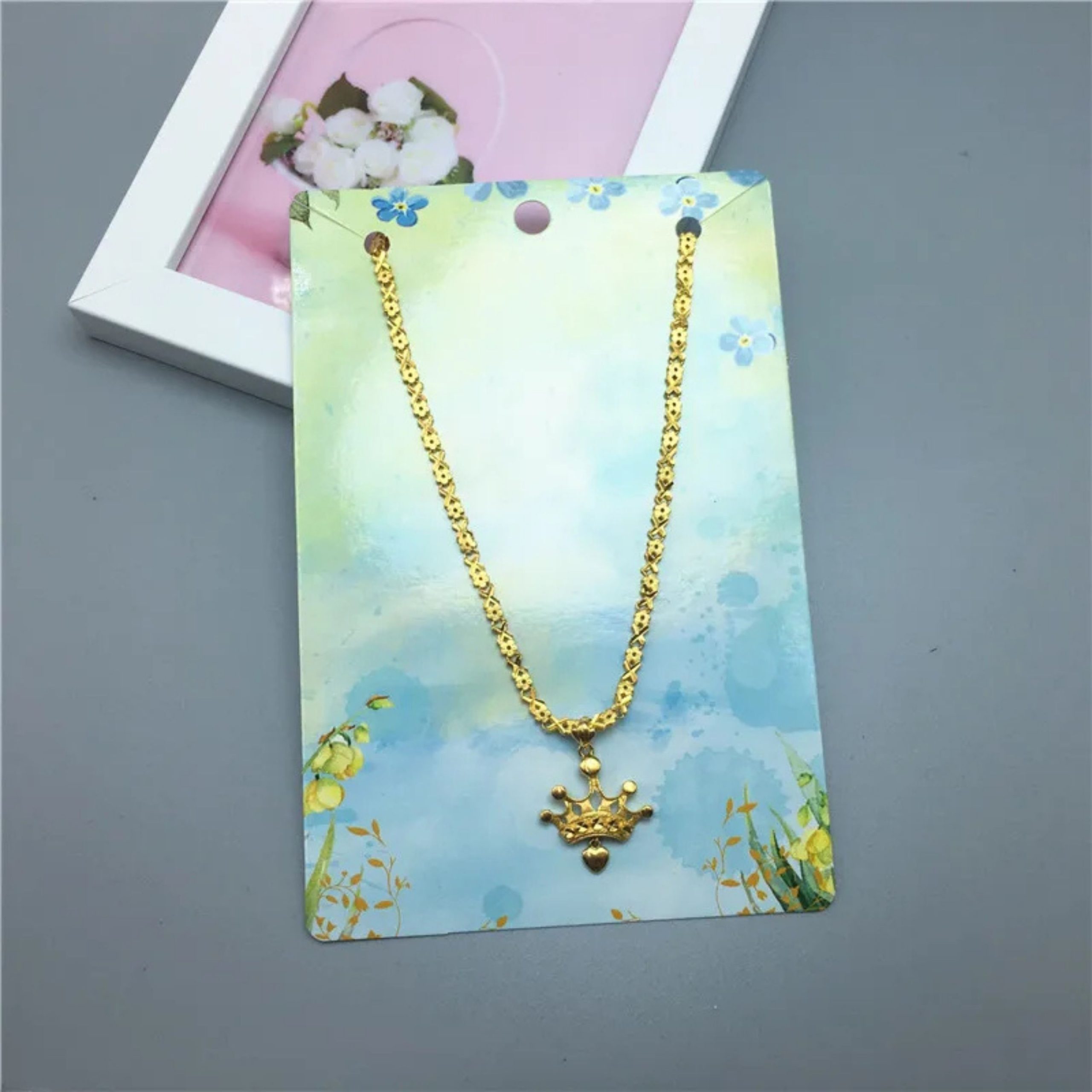 Expert Insights on Necklace Cards Packaging Boxes: Elevate Your Product Presentation