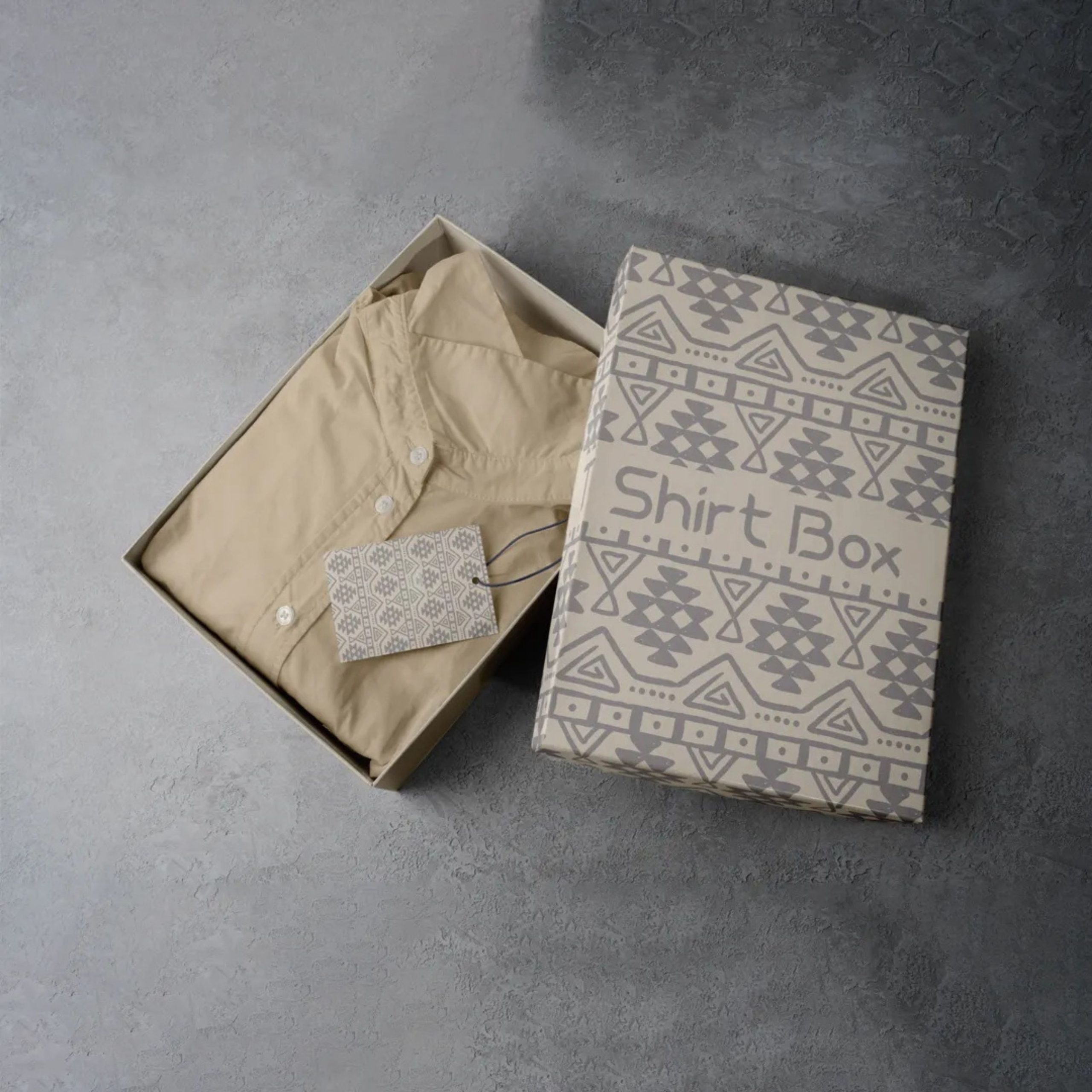 Expert Guide to Custom T-Shirt Packaging Boxes