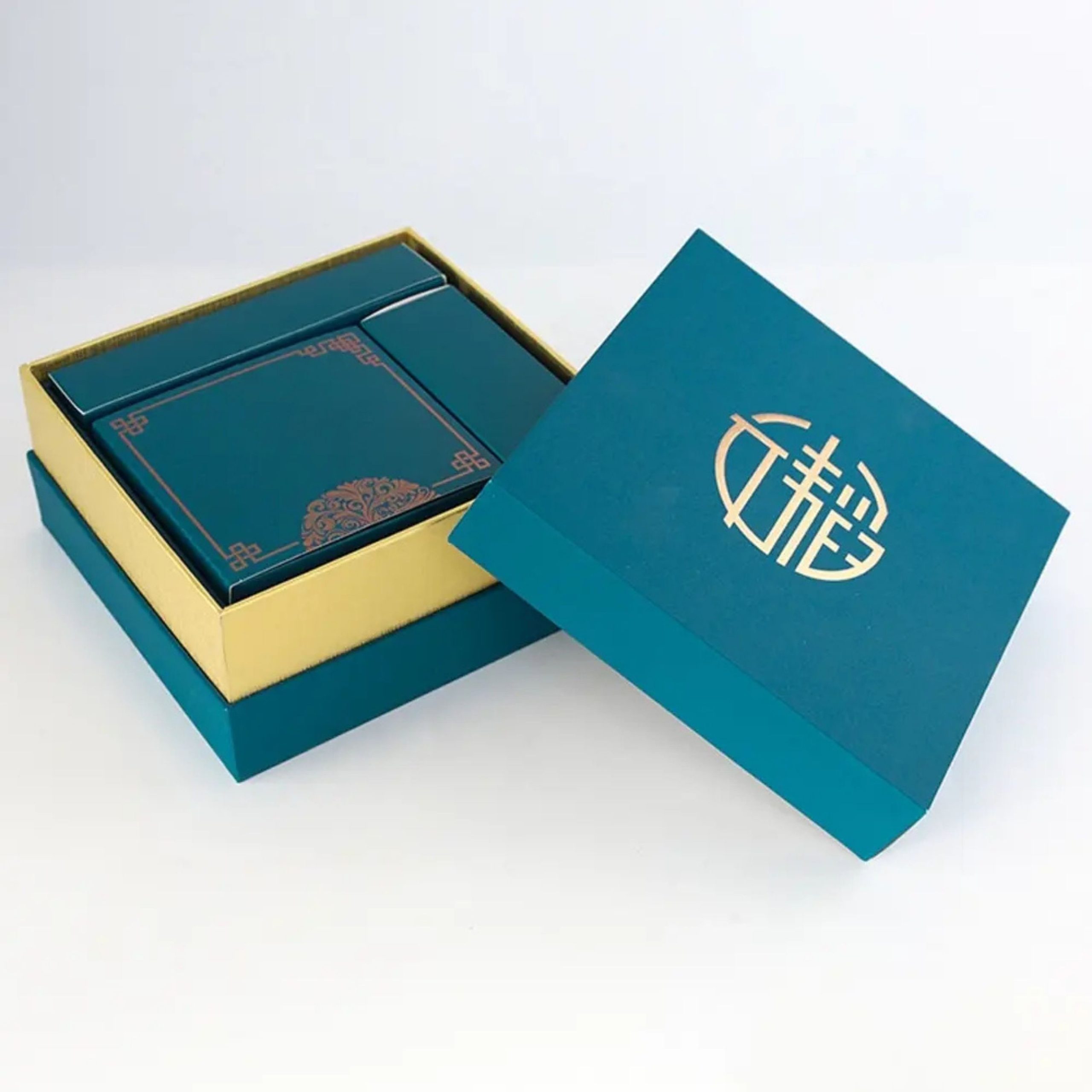 Enhance Your Branding with Custom Packaging Boxes with Logo